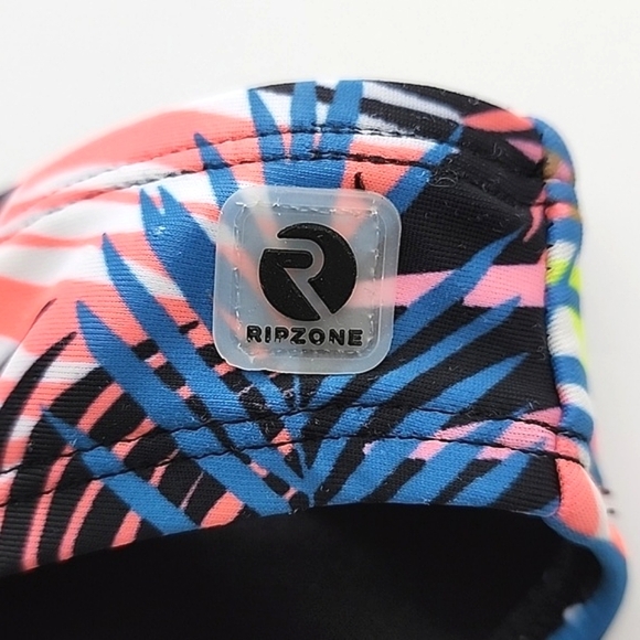 Ripzone 2 Piece Girls Tropical Leaf Pink Yellow Blue Print Bikini Set Size Large - Picture 5 of 12